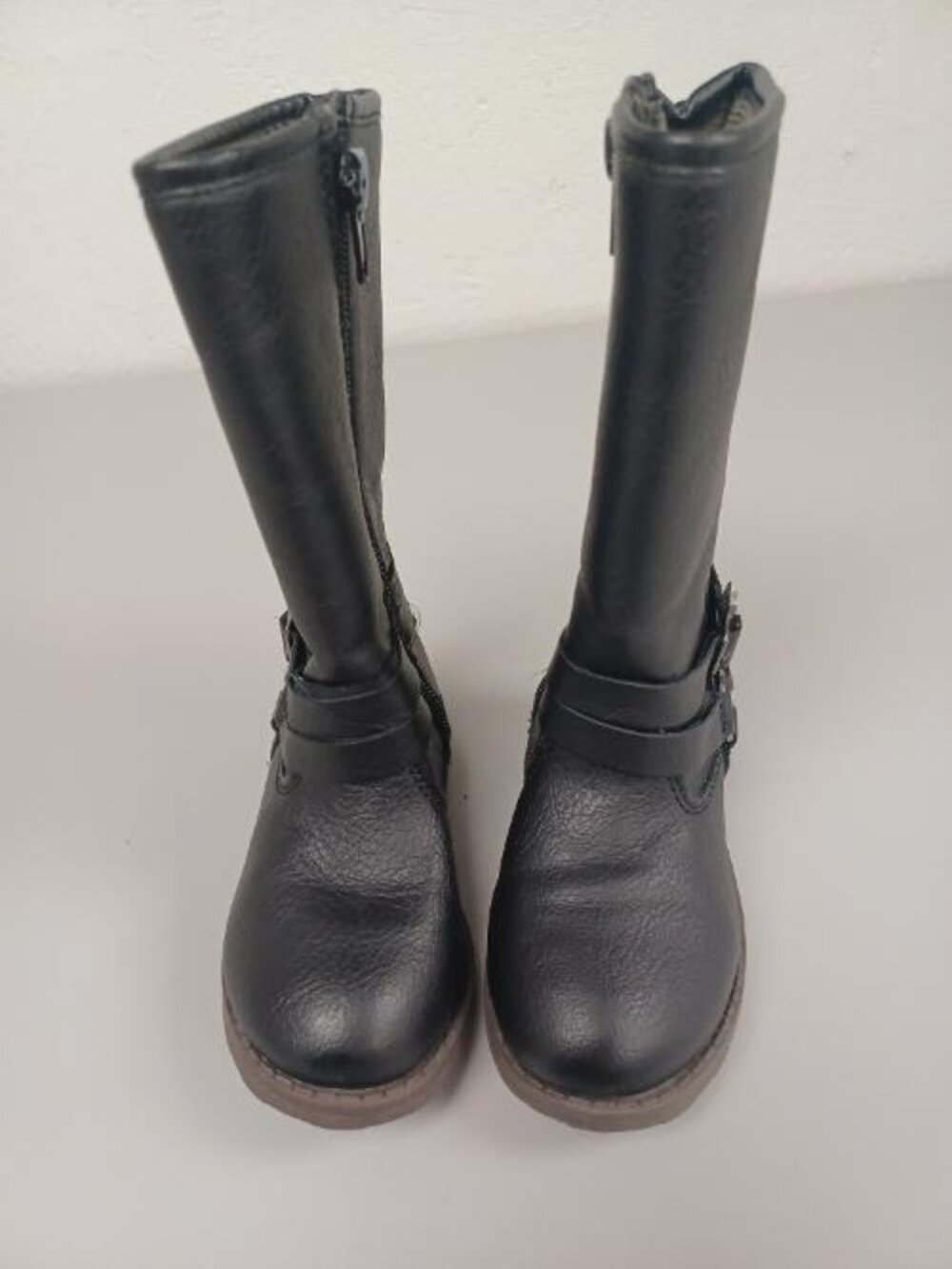 Pre Owned: Carters Black Faux Biker Boots 2 Buckle Straps Toddler sz 7